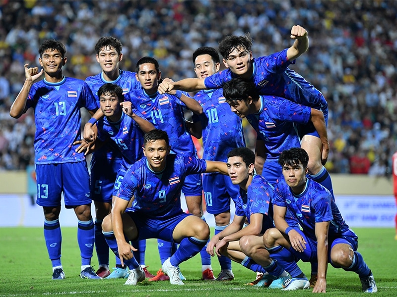 แชมป์กลุ่ม ทีมชาติไทย เฉือน สปป.ลาว 1-0 ลิ่วตัดเชือก